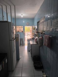 Casa para Vender com 4 quartos 1 Suíte em Casa Amarela