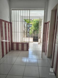 Casa para Vender com 4 quartos 1 Suíte em Casa Amarela