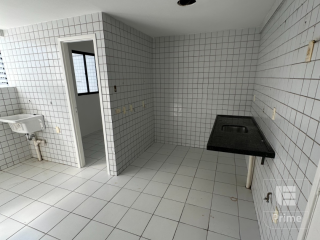 Apartamento à Venda em Boa Viagem com 3 Quartos e Lazer