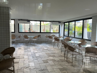 Apartamento à Venda em Boa Viagem com 3 Quartos e Lazer