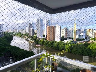 Madalena, beira-rio, 3 quartos, com duas vagas de garagens, posição nascente.