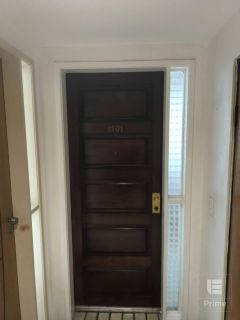 Madalena, beira-rio, 3 quartos, com duas vagas de garagens, posição nascente.