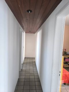 Madalena, beira-rio, 3 quartos, com duas vagas de garagens, posição nascente.