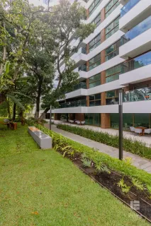 Apartamento com 3 suítes em Casa Forte, alto padrão Moura Dubeux