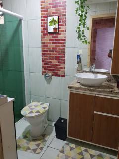 Excelente Casa com 2 quartos e Edícula no Centro de Penha