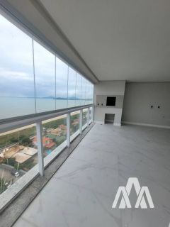 Palm Spring Tower - Pé na Areia