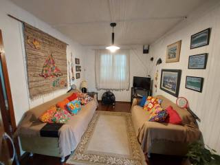 Casa Para Vender com 6 quartos no bairro Armação em Penha