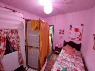 Casa Para Vender com 6 quartos no bairro Armação em Penha