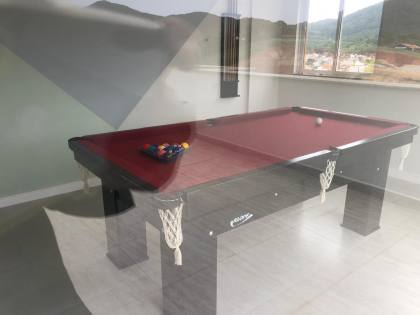 Apartamento Para Vender com 2 quartos 1 suítes no bairro Praia de Armação do Itapocorói em Penha