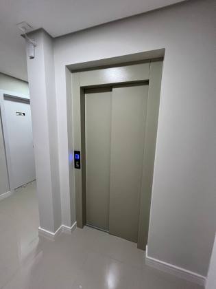 Apartamento Para Vender com 2 quartos 1 suítes no bairro Praia de Armação do Itapocorói em Penha