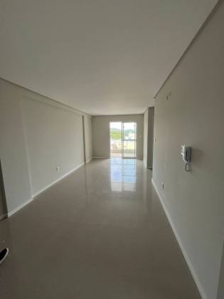 Apartamento Para Vender com 2 quartos 1 suítes no bairro Praia de Armação do Itapocorói em Penha