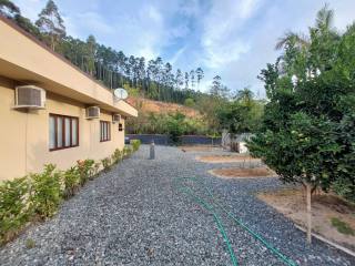 Casa Para Vender com 3 quartos no bairro Santa Lidia em Penha