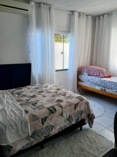Sobrado Para Vender com 4 quartos no bairro Centro em Penha