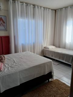 Sobrado Para Vender com 4 quartos no bairro Centro em Penha