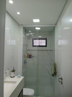 Lindo Apartamento Para Vender com 3 quartos (sendo 1 suíte) no Centro em Balneário Piçarras