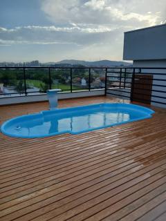 Lindo Apartamento Para Vender com 3 quartos (sendo 1 suíte) no Centro em Balneário Piçarras