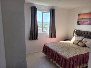 Apartamento Vista Mar  Para Vender com 2 quartos no bairro Centro em Balneário Piçarras