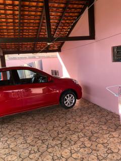 Casa de esquina pronta para morar