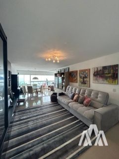 Oportunidade Única! Apartamento em Balneário Piçarras, SC!