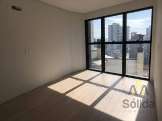 Apartamento Para Vender com 3 quartos 3 suítes no bairro Centro em Balneário Piçarras