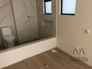 Apartamento Para Vender com 3 quartos 3 suítes no bairro Centro em Balneário Piçarras