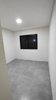 Belíssimo sobrado novo pronto para morar no centro de Balneário Piçarras
