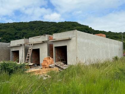 Casa Para Vender com 2 quartos 1 suítes no bairro Nossa Senhora de Fatima em Penha