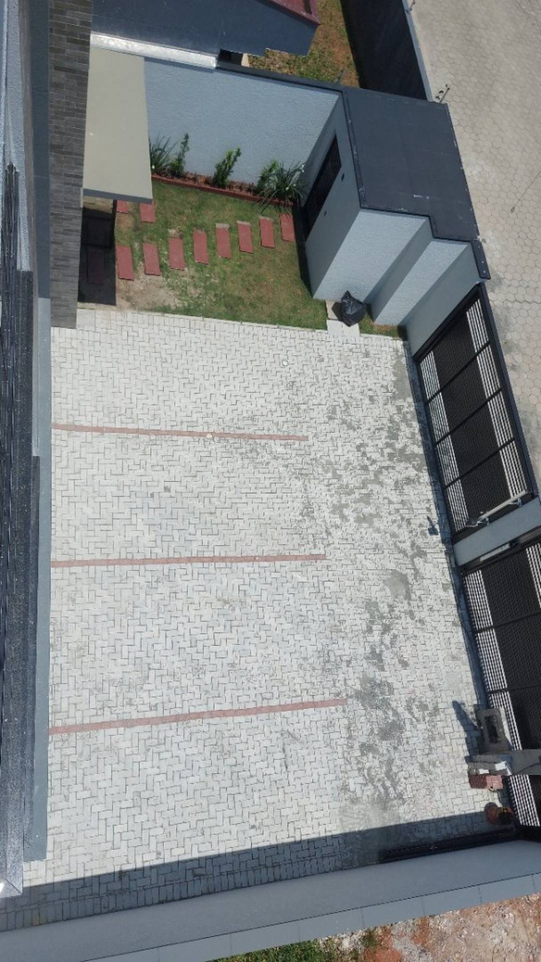 Lindo Apartamento Giardino no Itacolomi em Balneário Piçarras