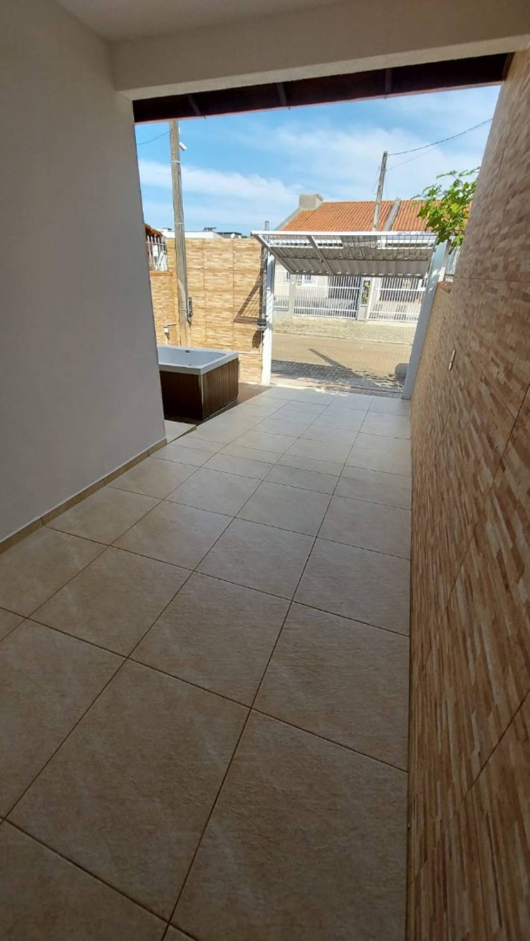 Casa com 1 suíte e 1 Dormitório No Itacolomi a 750m da Praia
