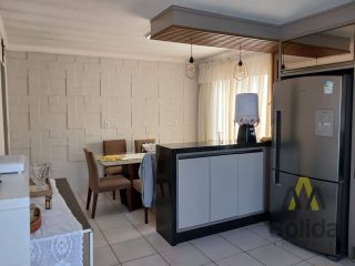 Casa Para Vender Com Piscina no Centro em Penha