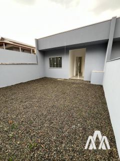 Casa Para Vender com 2 quartos sendo 1 suíte no bairro Nossa Senhora de Fátima em Penha
