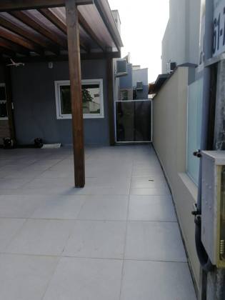 Casa de Condomínio Para Vender com 3 quartos sendo 1 suíte no bairro Centro em Balneário Piçarras