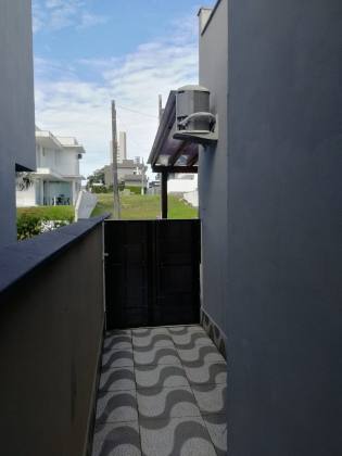 Casa de Condomínio Para Vender com 3 quartos sendo 1 suíte no bairro Centro em Balneário Piçarras