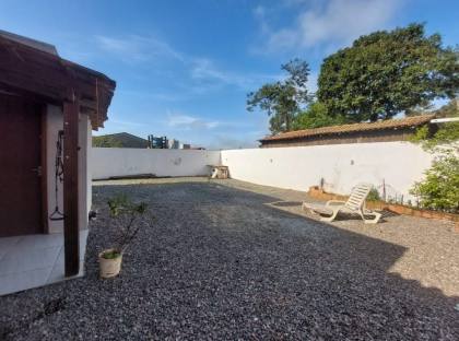 Casa Para Vender com 2 quartos no bairro Praia Alegre em Penha
