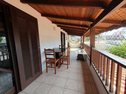 casa de 2 andares no coração da cidade de Penha