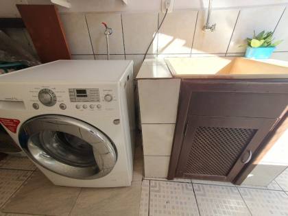 casa de 2 andares no coração da cidade de Penha
