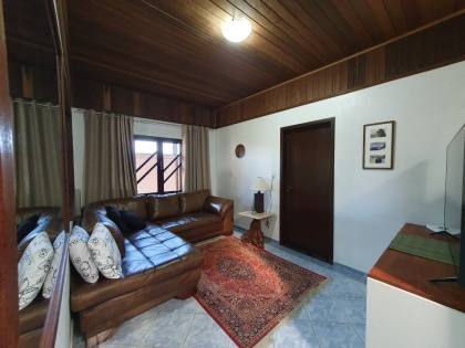 casa de 2 andares no coração da cidade de Penha