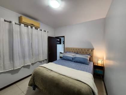 casa de 2 andares no coração da cidade de Penha