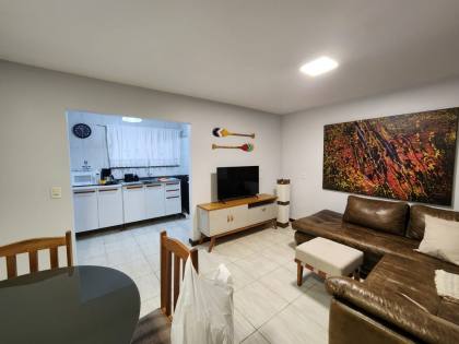 casa de 2 andares no coração da cidade de Penha