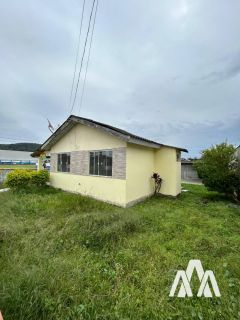 Casa de Esquina Para Vender no Bairro Nossa Senhora de Fátima em Penha