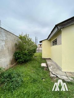Casa de Esquina Para Vender no Bairro Nossa Senhora de Fátima em Penha