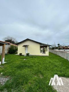Casa de Esquina Para Vender no Bairro Nossa Senhora de Fátima em Penha