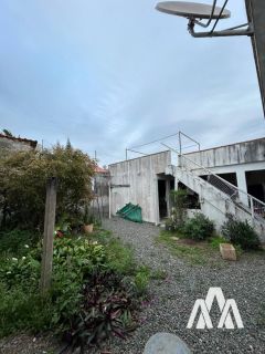 Casa Para Vender com 4 Dormitórios no Bairro Nossa Senhora de Fátima em Penha