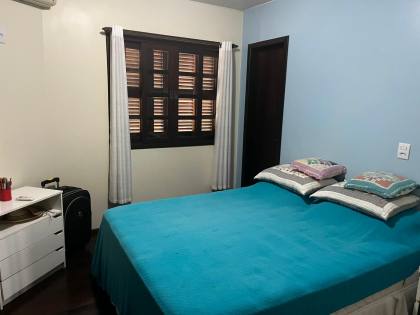 Casa Para Vender com 5 suítes na Praia de Armação em Penha