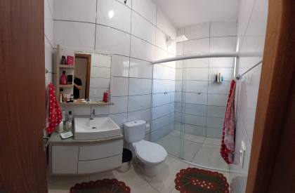 Sobrado Para Vender com 2 quartos no bairro Itacolomi em Balneário Piçarras