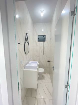 Casa Para Vender com 3 quartos 1 suítes no bairro Escolha um bairro... em Penha