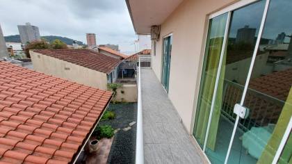 Sobrado Para Vender com 7 quartos 1 suítes no bairro Centro em Penha
