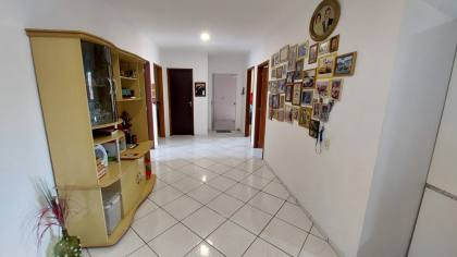 Sobrado Para Vender com 7 quartos 1 suítes no bairro Centro em Penha