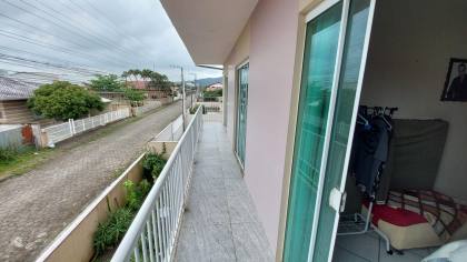 Sobrado Para Vender com 7 quartos 1 suítes no bairro Centro em Penha