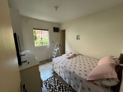 Casa Com 1 Suíte + 2 Dormitórios no Centro de Penha
